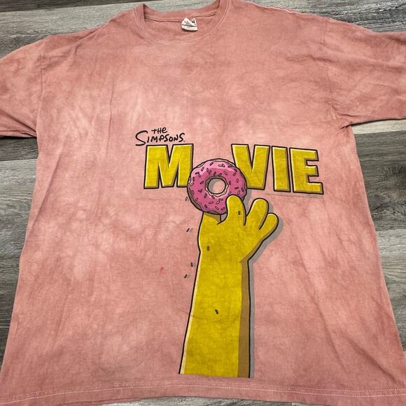 The Simpsons Movie Pink Tie Dye Mens XL Cartoon Movie Promo Graphic Tshirt 2000s - Picture 1 of 9